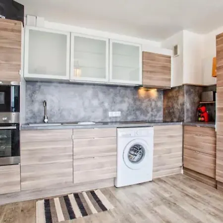 Cozy Beautiful Seaside